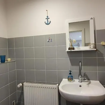 Am Pruesssee In Guester, Cleaning Included * Guster
