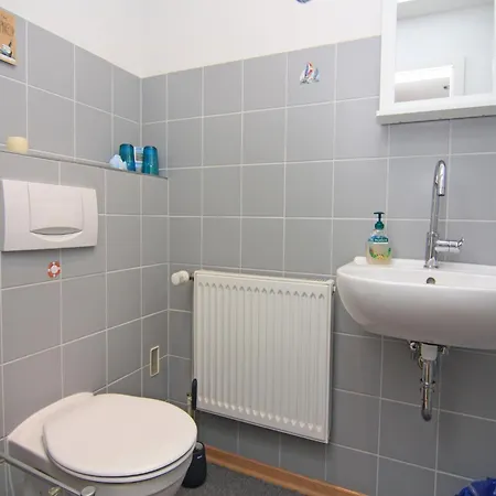 Apartament Am Pruesssee In Guester, Cleaning Included Guster